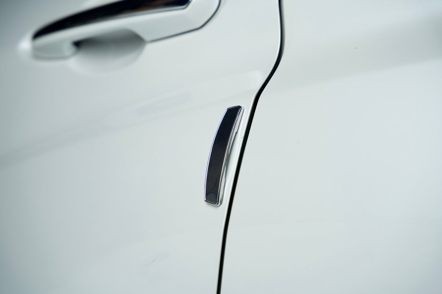 GRIPX-09 Series Universal Door Guard (Black)